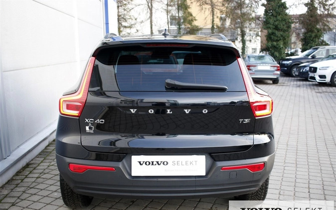 Volvo XC 40 cena 103555 przebieg: 125863, rok produkcji 2019 z Rydułtowy małe 352